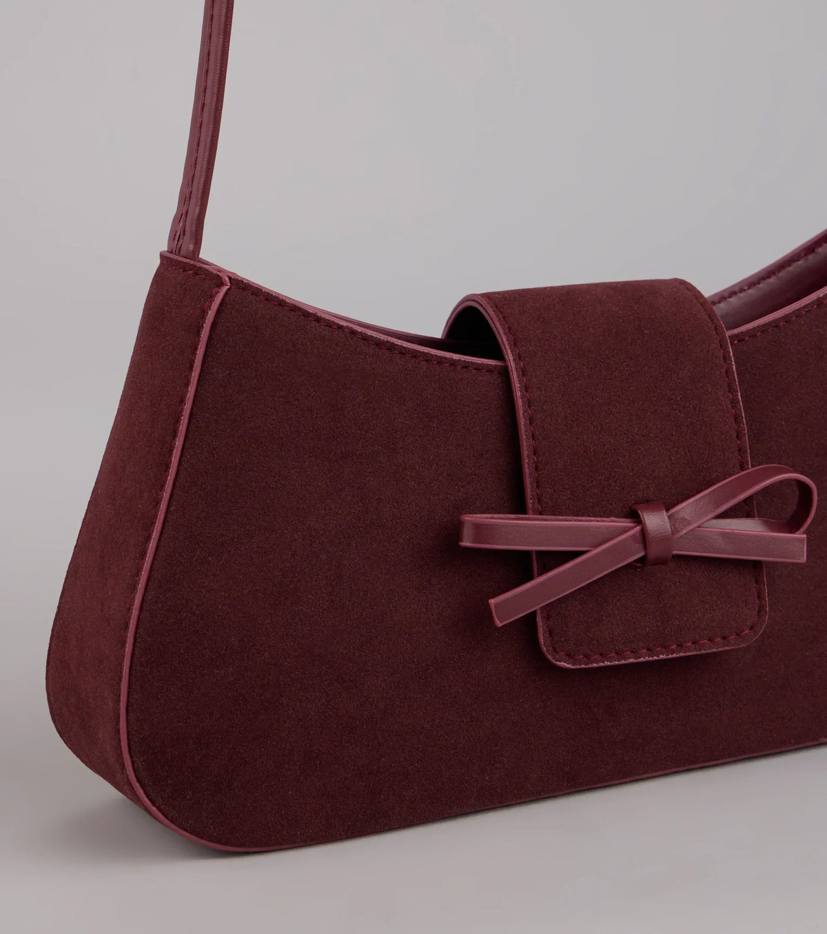 Darling Details Bow Shoulder Bag
