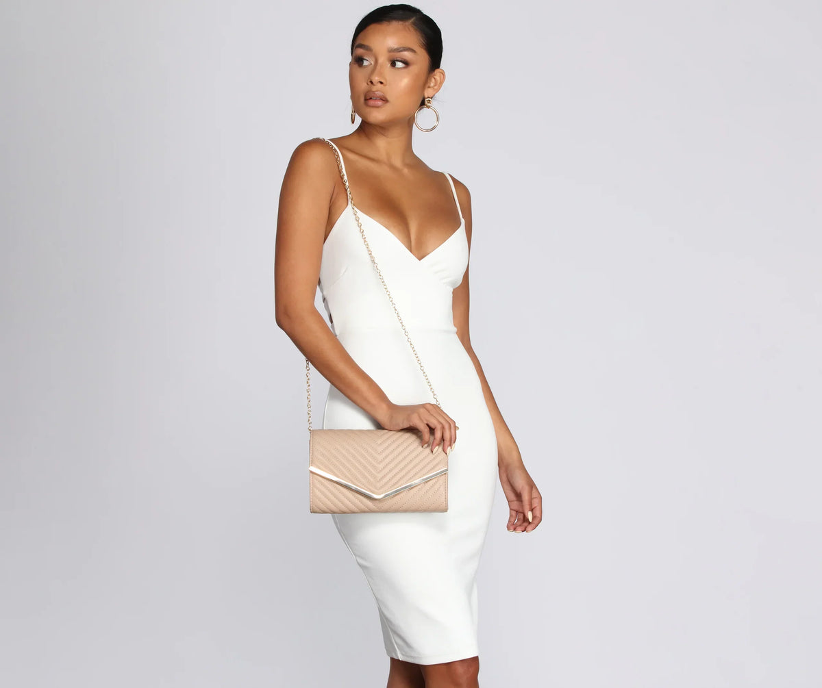 Timeless Chevron Clutch