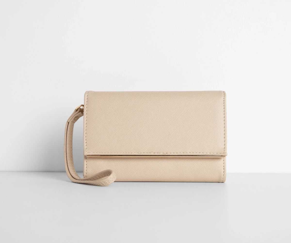 Simply Chic And Sleek Wallet