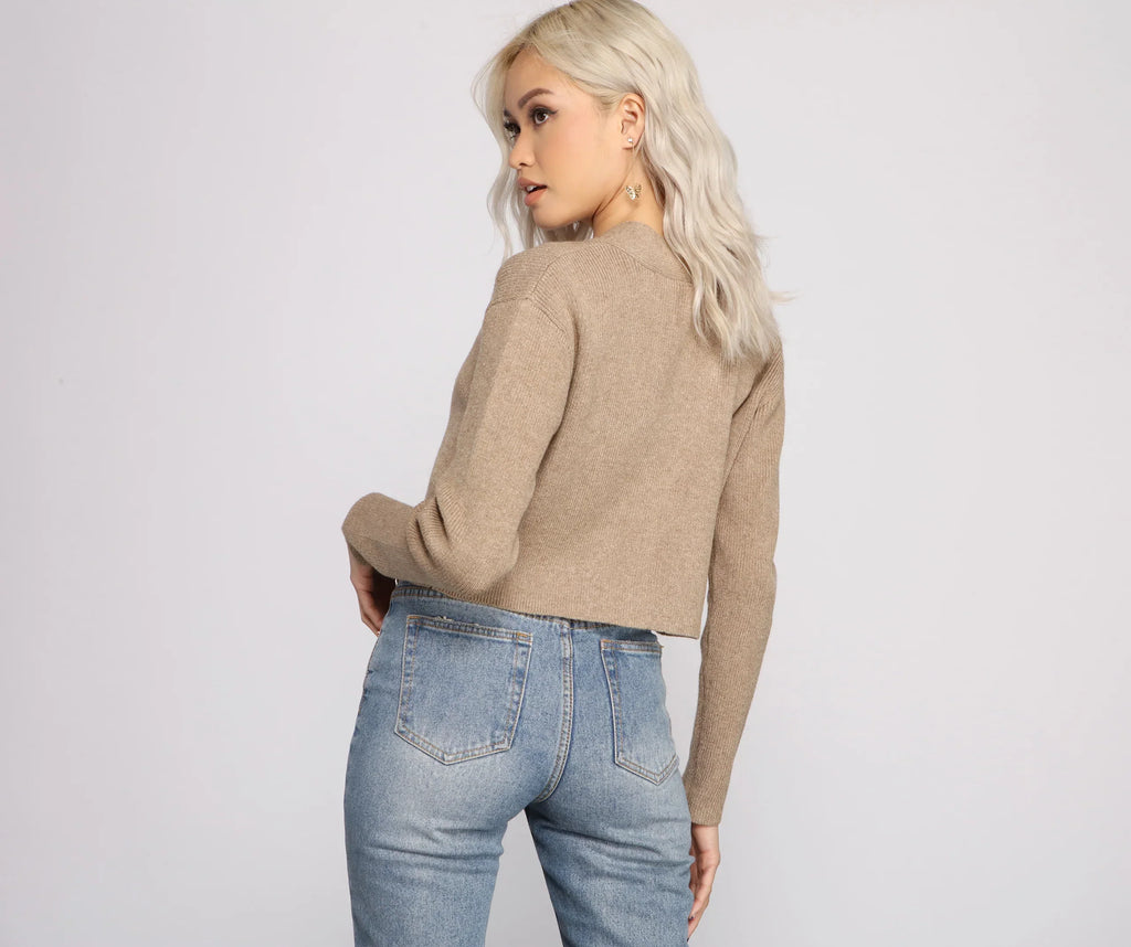 Casually Chic Cropped Knit Cardigan